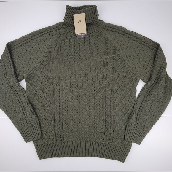 Nike Life Cable Knit Turtleneck Sweater Men’s Size Small FB7770 Olive Green New - Picture 1 of 8
